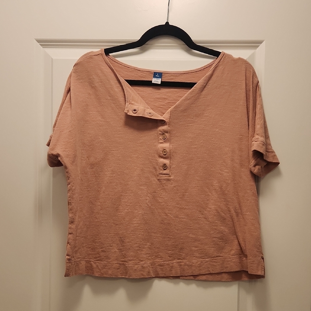 Old Navy Casual Women's Tan Button-Up Top